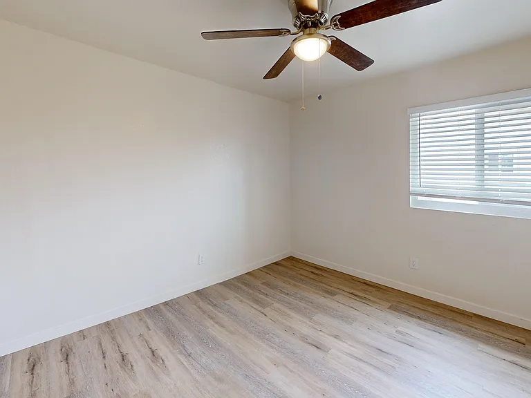 121 Malan St #1 — Photo 17