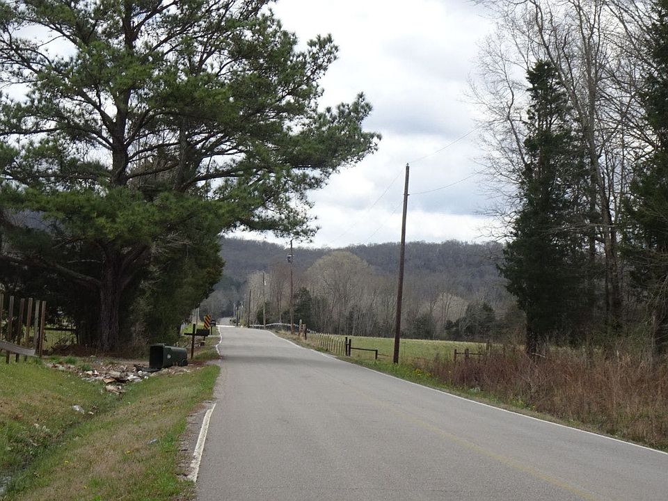 2nd image of 561 Albert Mann Rd