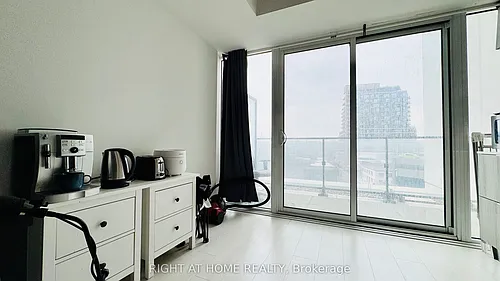 5 Soudan Ave Photo 1
