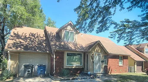 5633 N Garrison Pl Photo 1