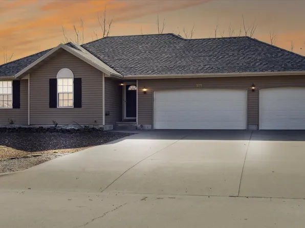 404 Nutmeg Court, Sparta, MO 65753