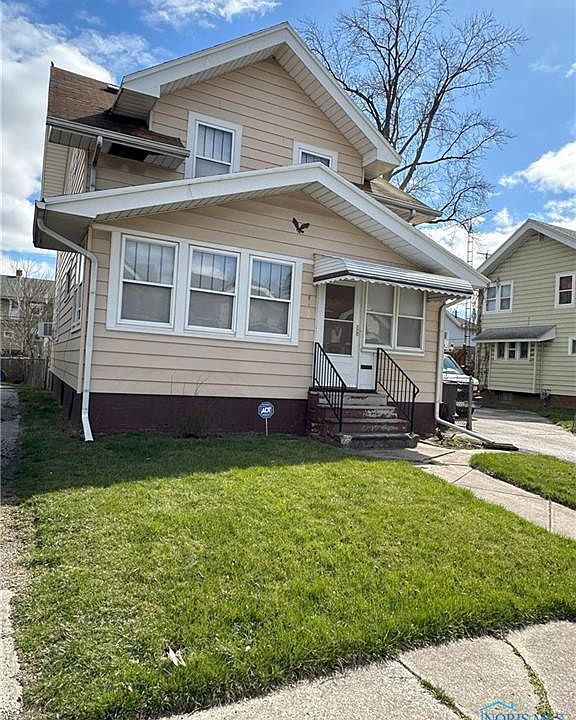 1st image of 4112 Mayfield Dr