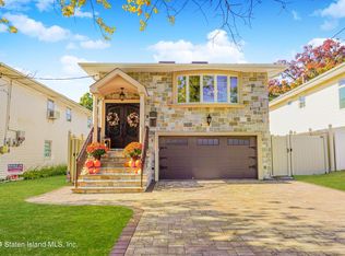 164 Seidman Ave, Staten Island, NY 10312