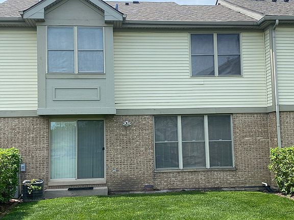 3rd image of 31 Corinth Ct