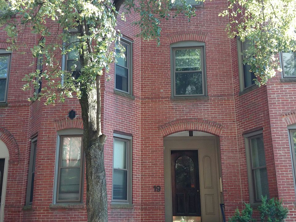 2nd image of 19 Saint Germain St APT 5
