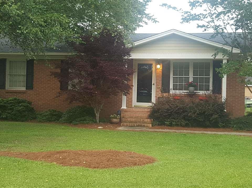 1st image of 2712 Nob Hill Dr