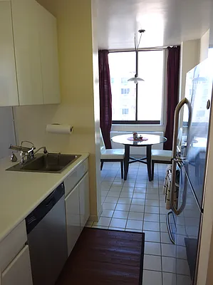 Rented by Corcoran | media 18