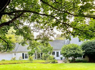 5626 N Deer Run Rd, Doylestown, PA 18902