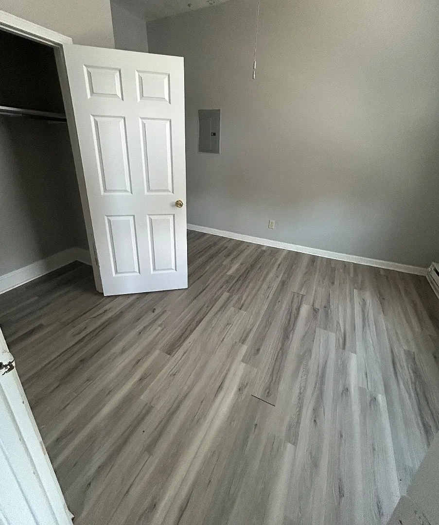 2021 Russell St - unit 7 — Photo 2