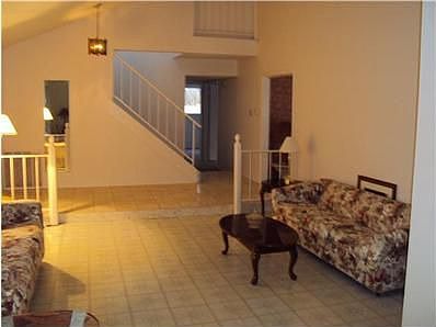 5th image of 10504 Cooper Hill Dr
