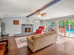 810 Aster St, Katy, TX 77493