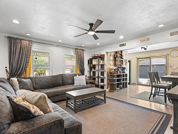 3rd image of 1409 W Wanda AVENUE