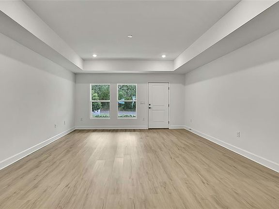 3rd image of 3646 Portillo Rd