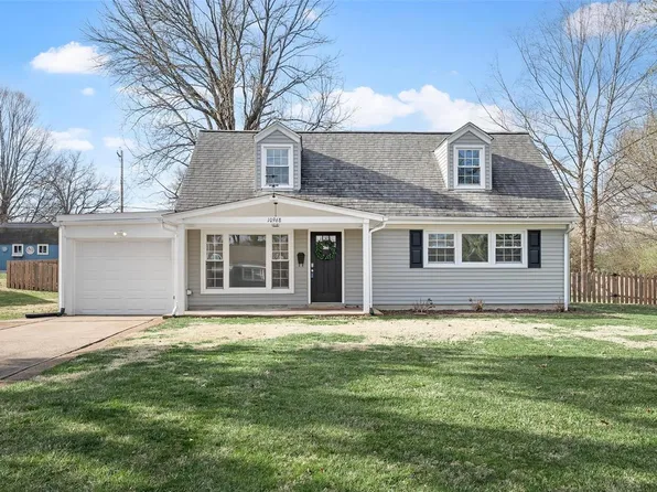 10968 Saint Francis Ln, Saint Ann, MO 63074