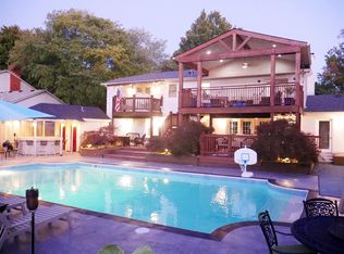 2938 Montavesta Rd, Lexington, KY 40502