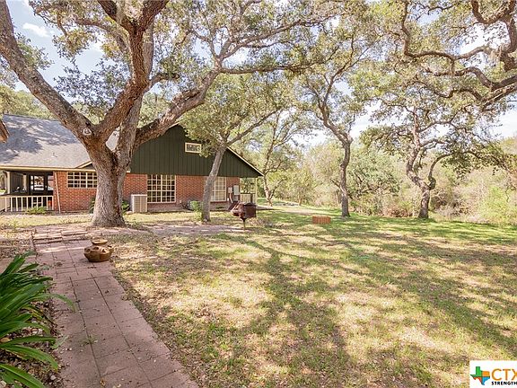 5th image of 1107 Live Oak Dr