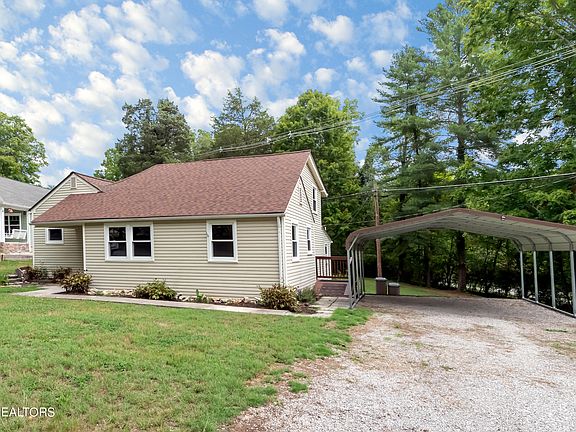 4th image of 84 Hilltop Ln