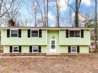 13208 Gate Post Ct, Midlothian, VA 23112