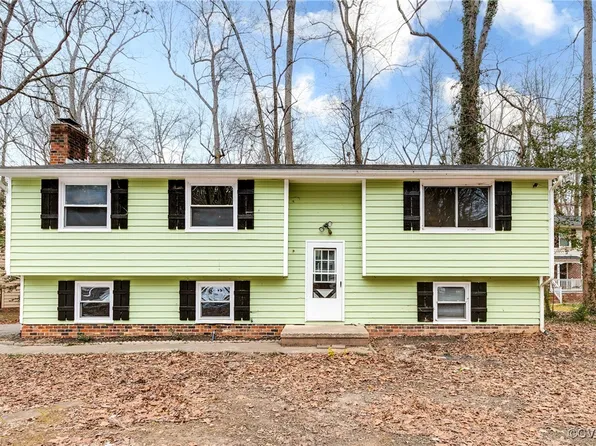 13208 Gate Post Ct, Midlothian, VA 23112