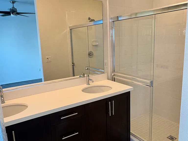 13127 Union Ave #104 — Photo 10