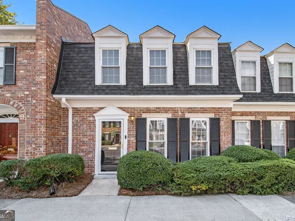 2 George Wythe Pl NW, Atlanta, GA 30318