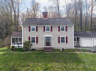20 High St, Monson, MA 01057