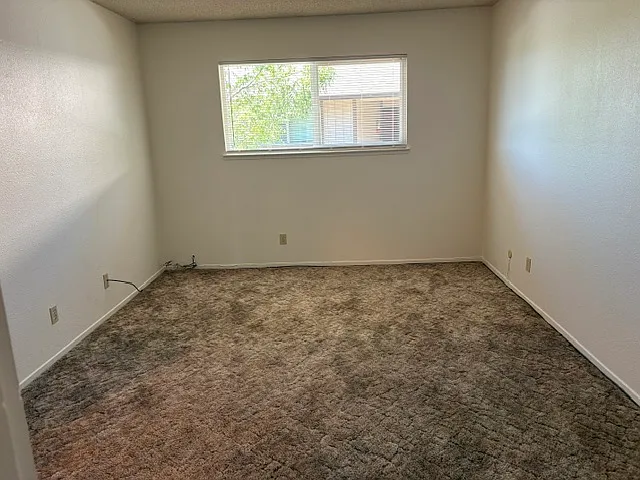 205 Washington St — Photo 6