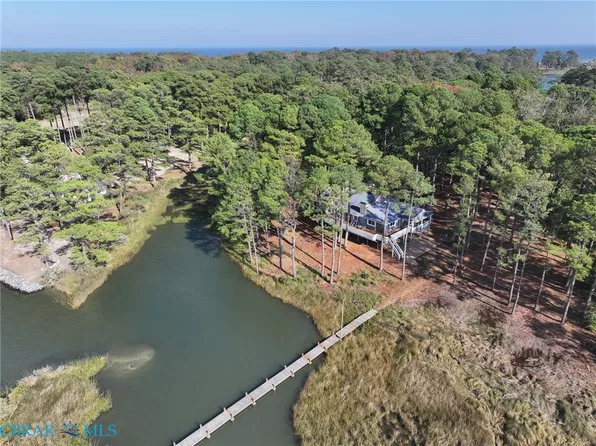 1062 Gum Thicket Rd, Hudgins, VA 23076