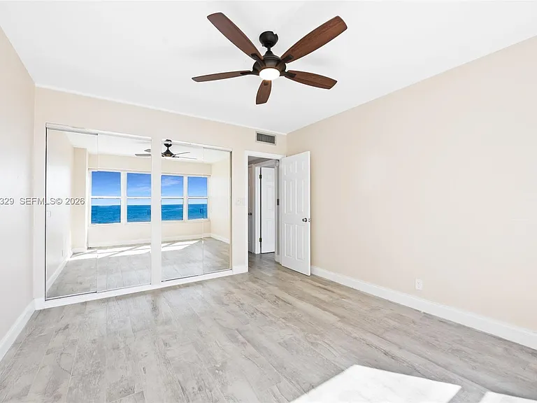 3700 Galt Ocean Dr #910 — Photo 9