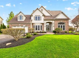 1293 Thistleberry Ln, Webster, NY 14580