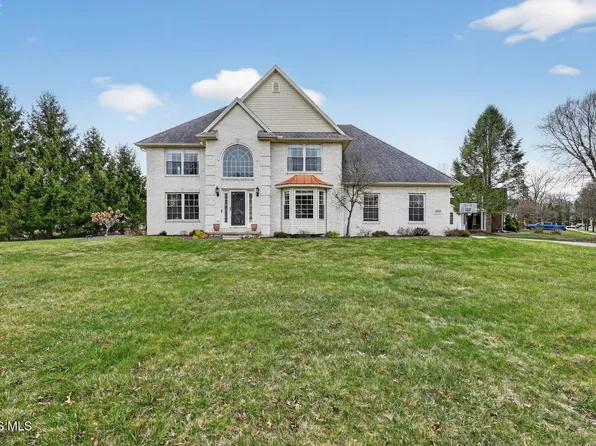 2550 Live Oak Rd, Sylvania, OH 43560