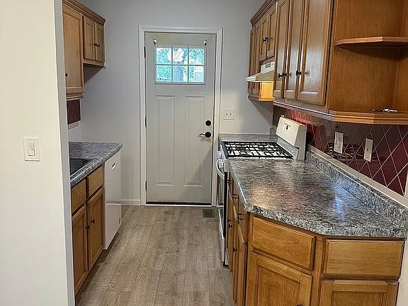 2nd image of 346 Mallard Ct