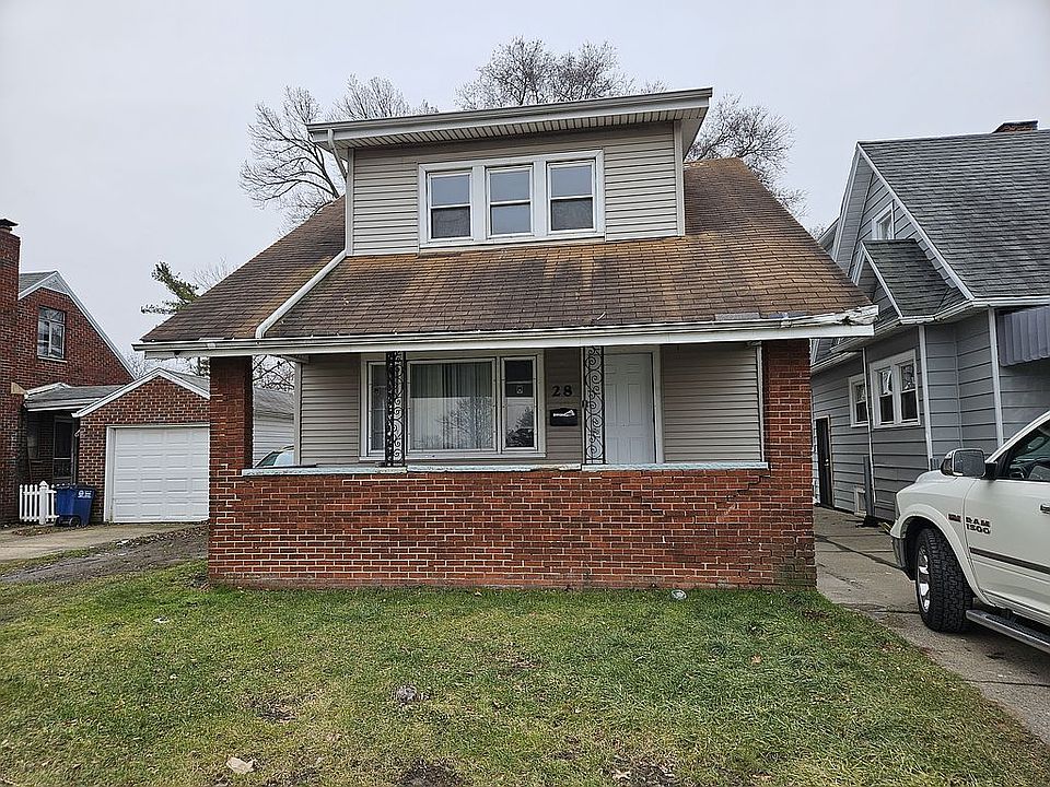 1st image of 28 E Manhattan Blvd