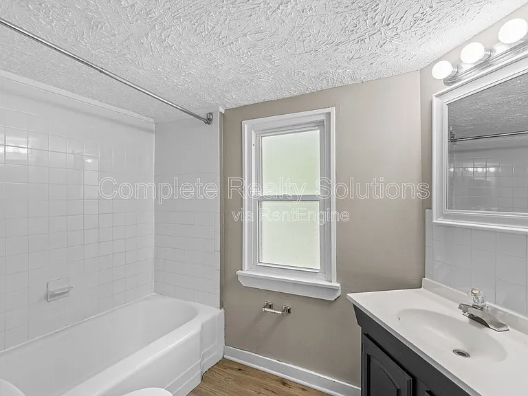 2724 Pasteur Ave — Photo 17