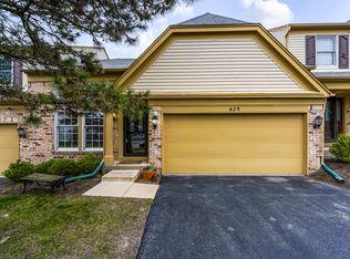 439 Orleans Ave, Naperville, IL 60565