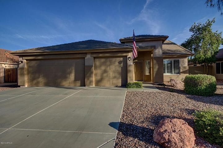 1st image of 7920 W Deanna Dr