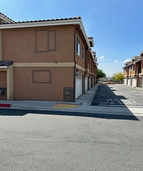 16408 Valencia #816 — Photo 11