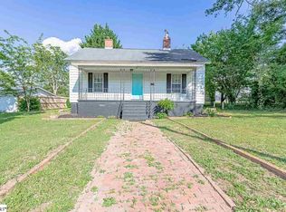 32 Allen St, Greenville, SC 29605