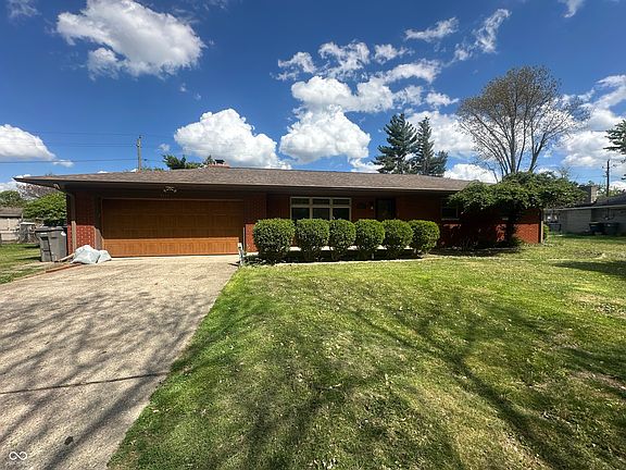 2nd image of 7121 Laurel Dr