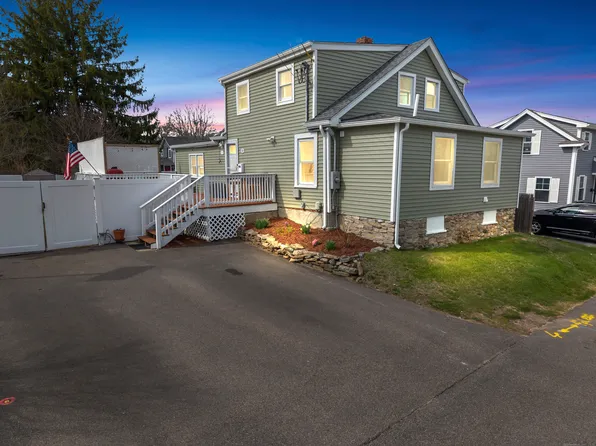 34 Downer Street, Stonington, CT 06379
