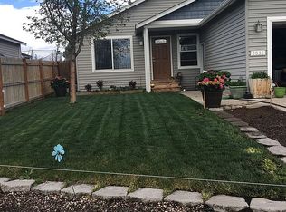 2838 NW 8th St, Redmond, OR 97756