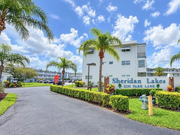 2300 Park Ln APT 105, Hollywood, FL 33021