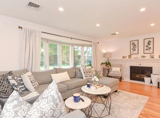 7 Lynch Ave, Dedham, MA 02026