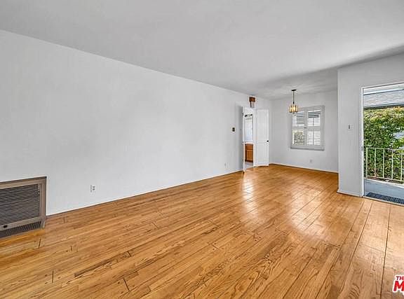 5th image of 11236 McDonald St
