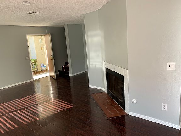 3rd image of 1060 Golden Springs Dr Unit D