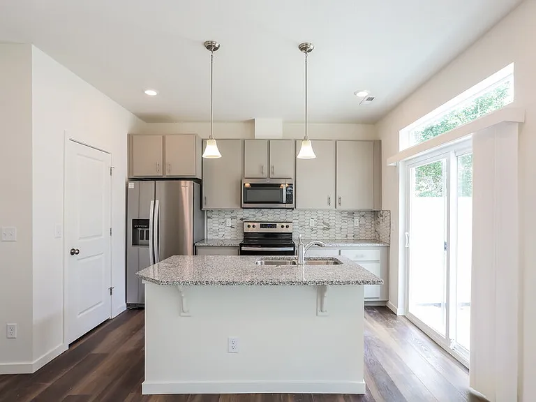 4726 N Tower Dr — Photo 7