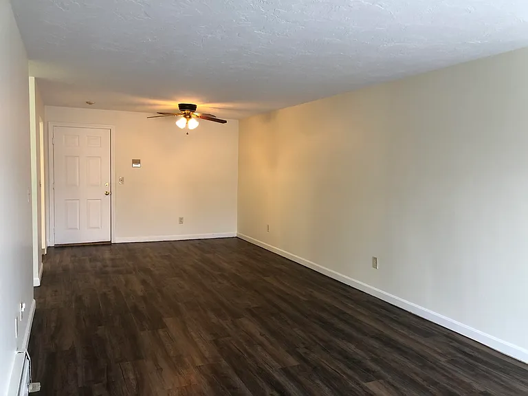 383 Huse Rd #6 — Photo 20