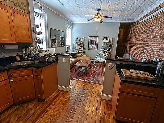 3rd image of 454 Prospect Pl APT 1