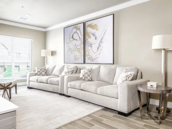 The Edison at Bridlespur