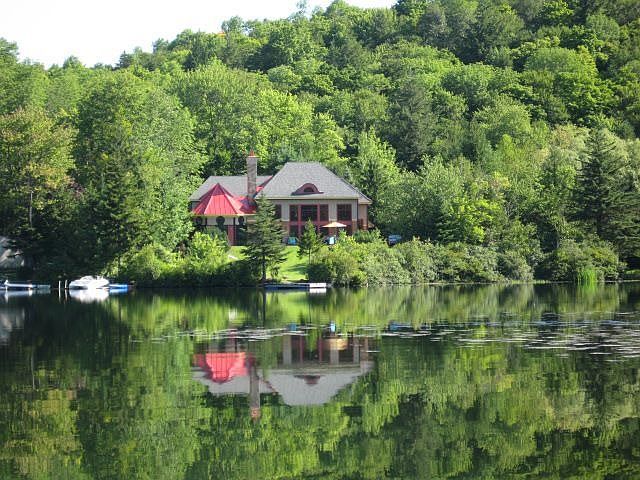 2nd image of 416 Lake Raponda Rd